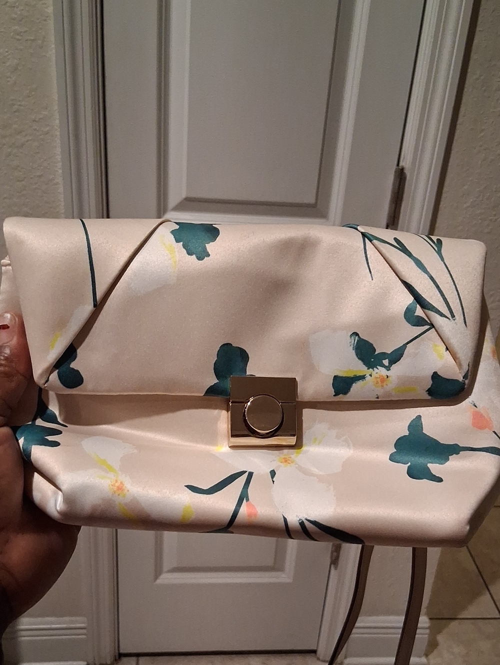 Elegant Cream Floral Satin Clutch with Gold Hardware